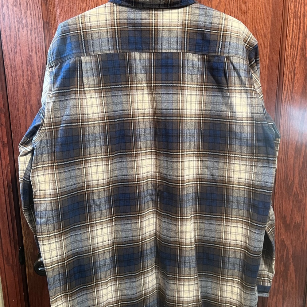 Men’s Carhartt XLT‎ Flannel Like New - Picture 4 of 4